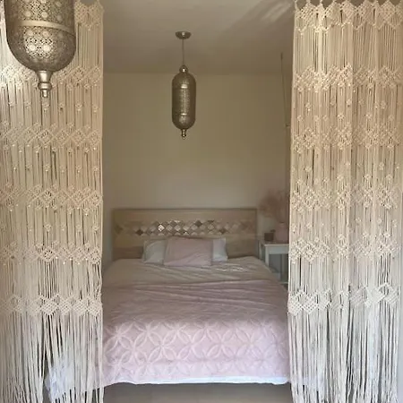 The Retreat House, Close To Alicante And Its Beaches Holiday home *